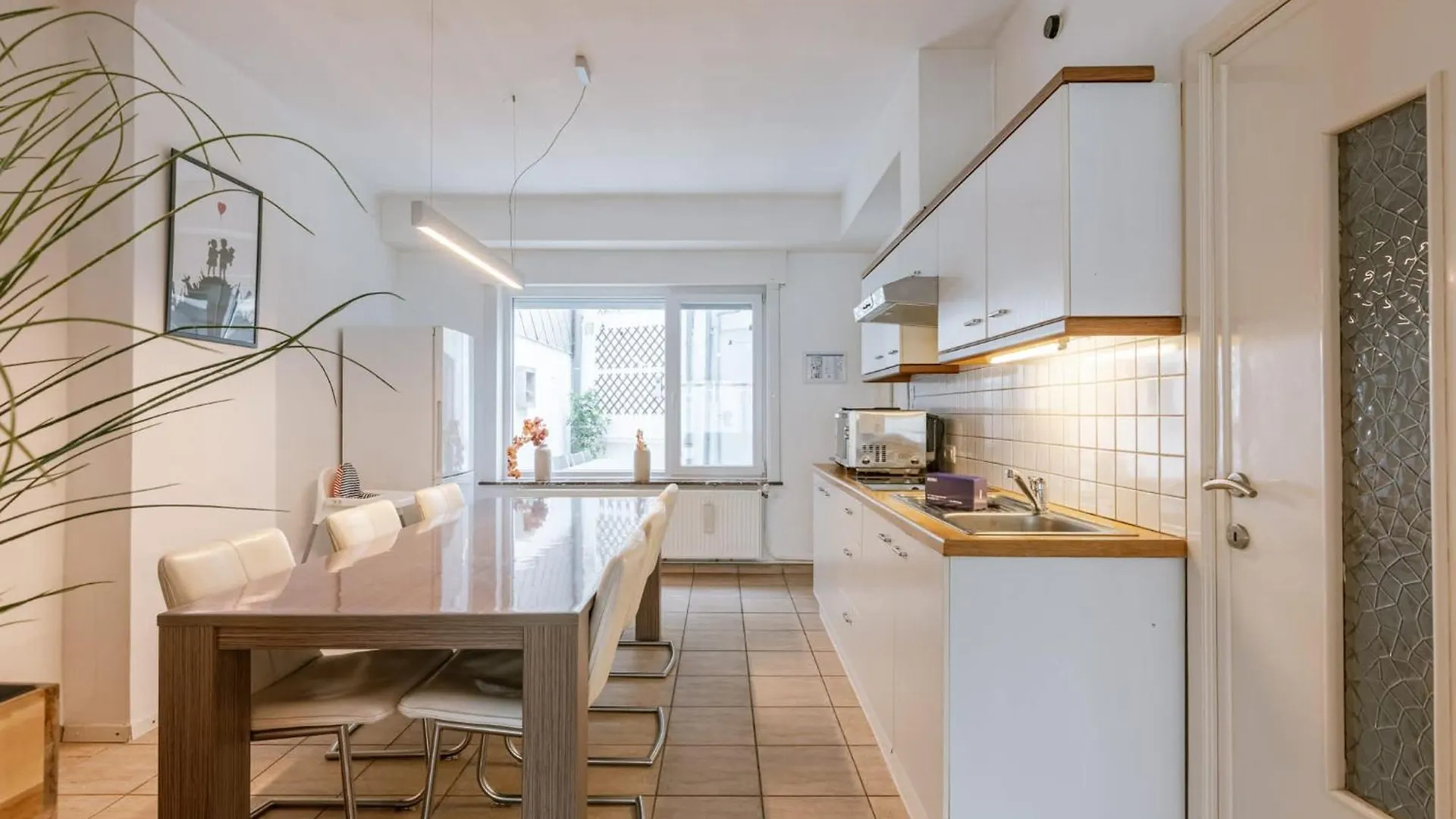 Huswell - Lovely Retreat For 4 Oostende